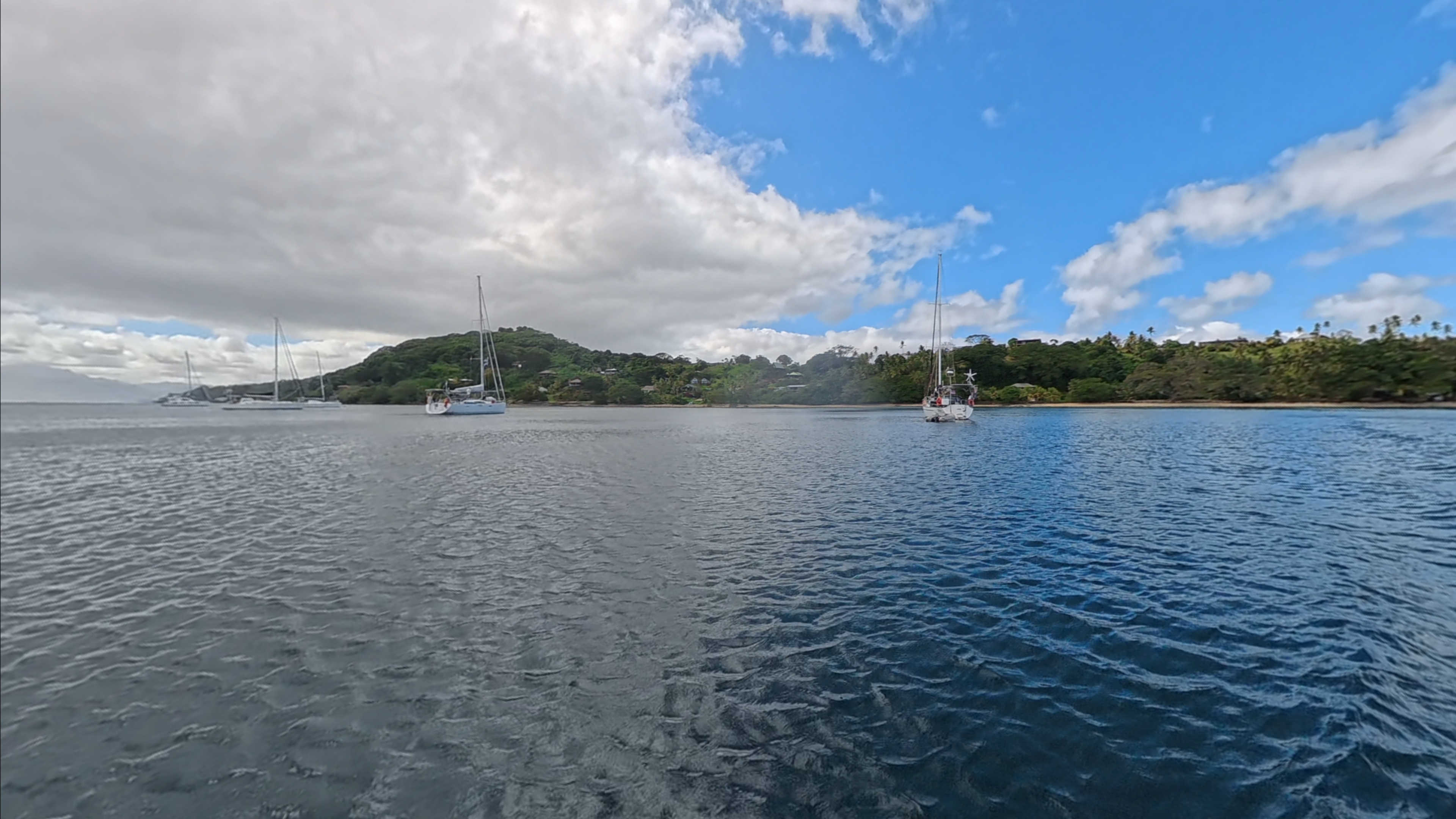 The coastline leading to Split Rock